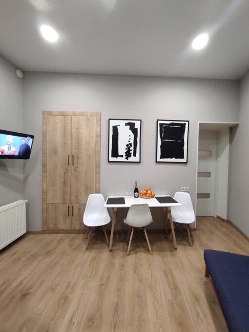 Old Apartment *